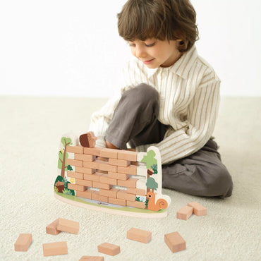 Classic World medinis loginis žaidimas „Krintantis Riešutėlis“