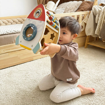 TOOKY TOY Medinė kosminė aktyvumo raketa