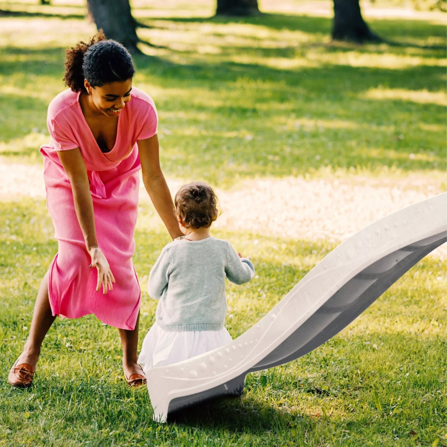 AXI Medinė Žaidimų Aikštelė