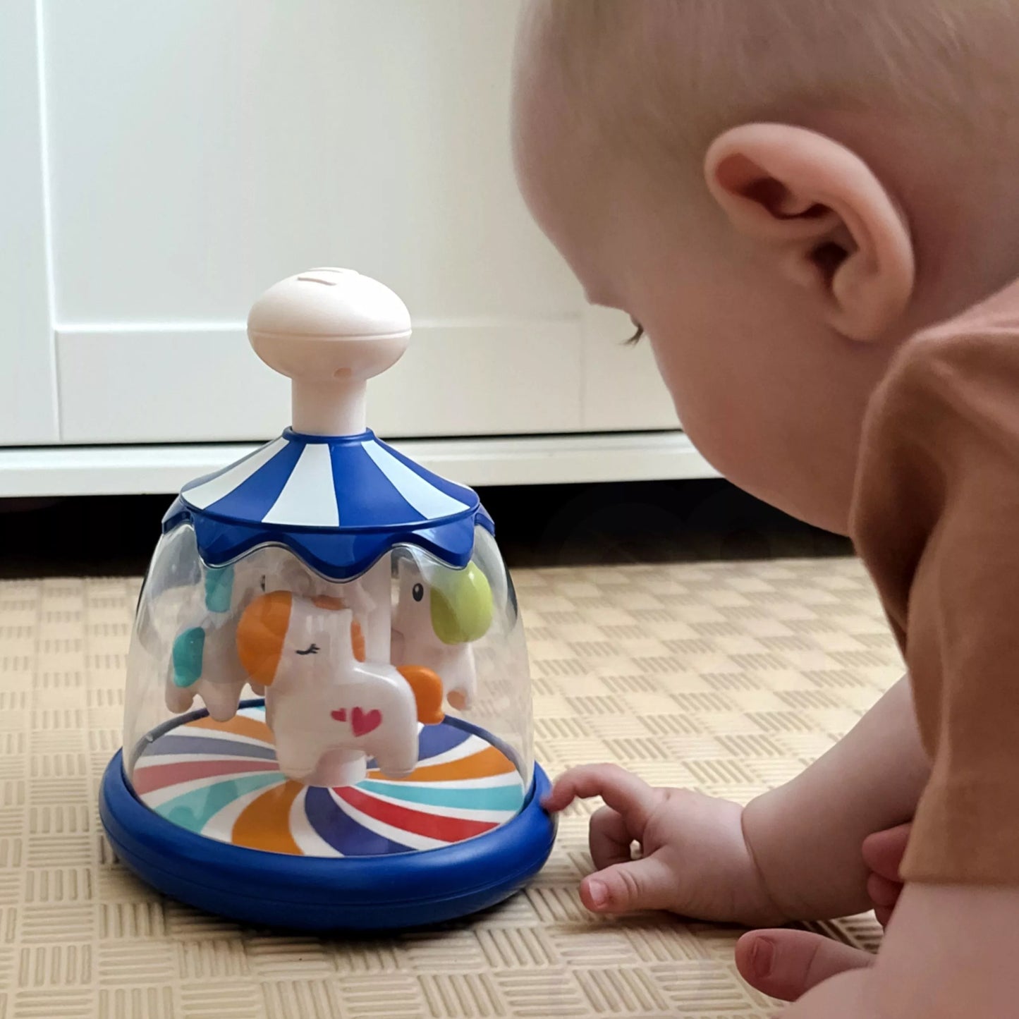 Woopie Spalvingas Sukutis su Arkliukais