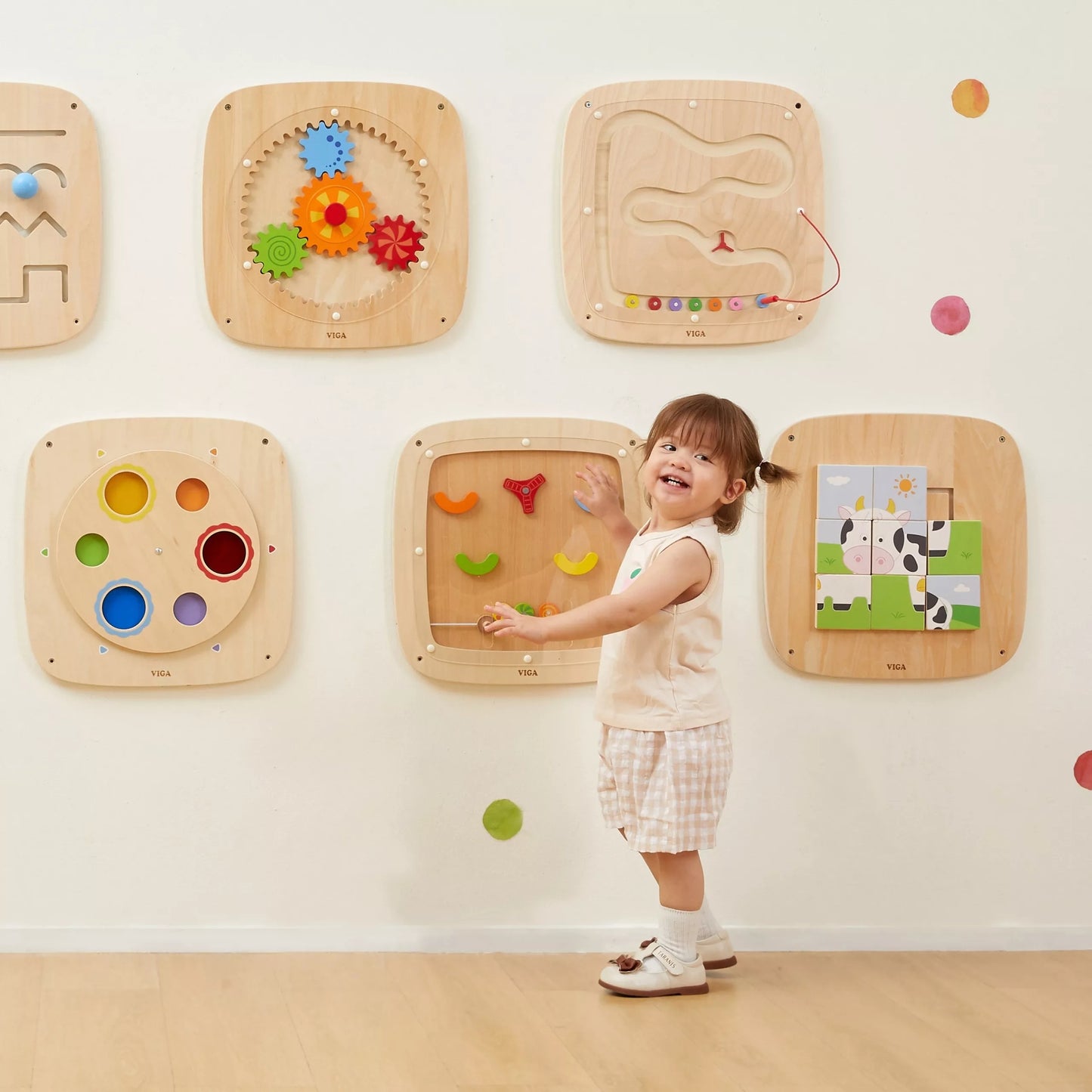 VIGA Medinė Sensorinė Manipuliacinė Lenta – Vaizdinė Dėlionė