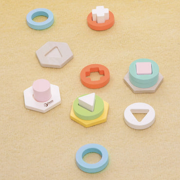 CLASSIC WORLD Montessori formų ir spalvų rūšiavimo dėlionės bokštas