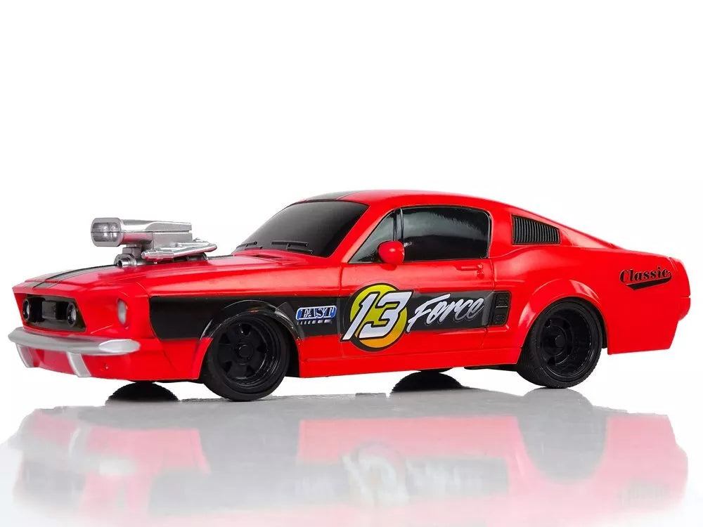 Nuotoliniu būdu valdomas sportinis automobilis 1:20 – raudonas lenktyninis modelis „Pilot 13“