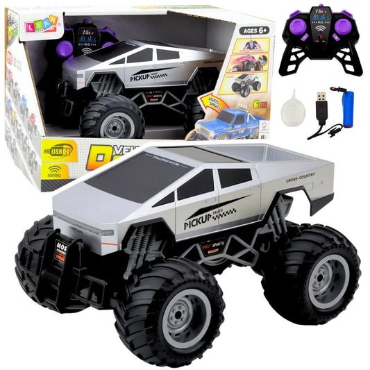 1:16 RC off‑road pickup su dūmais