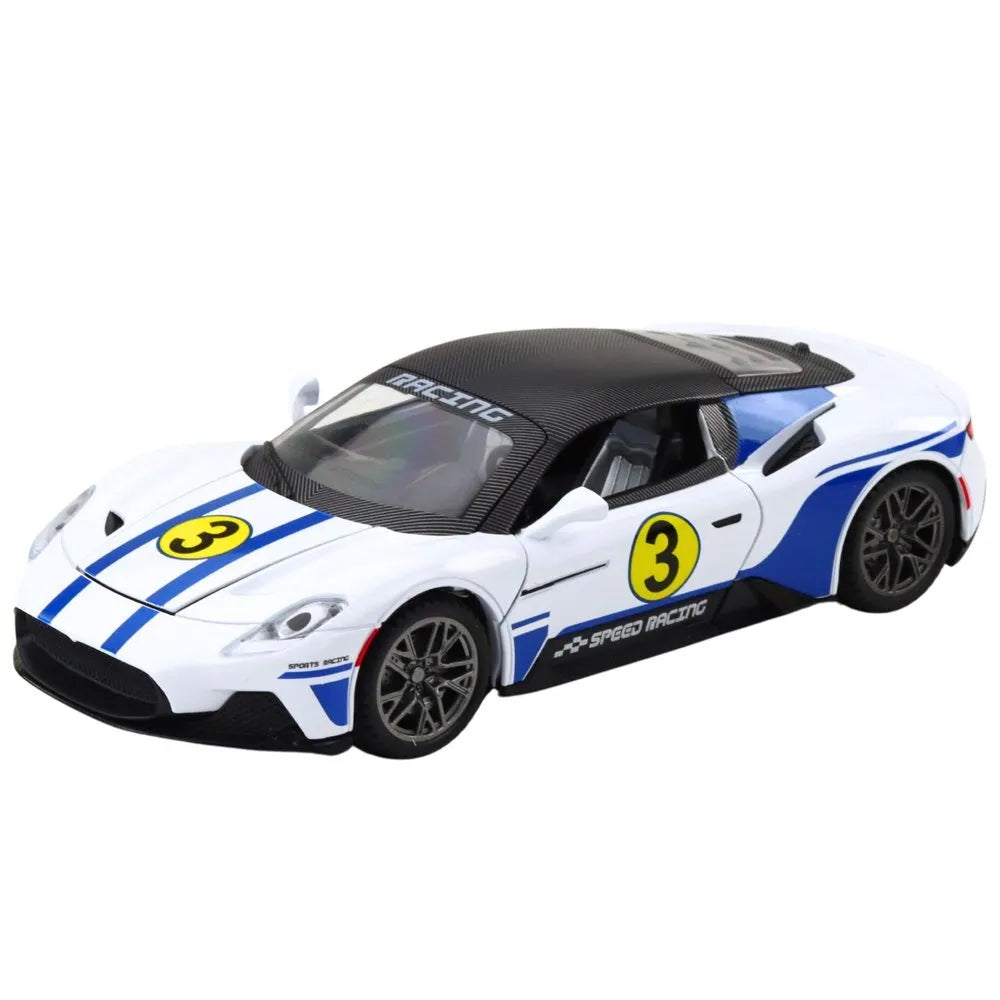 1:22 metalinis sportinis automobilis baltas