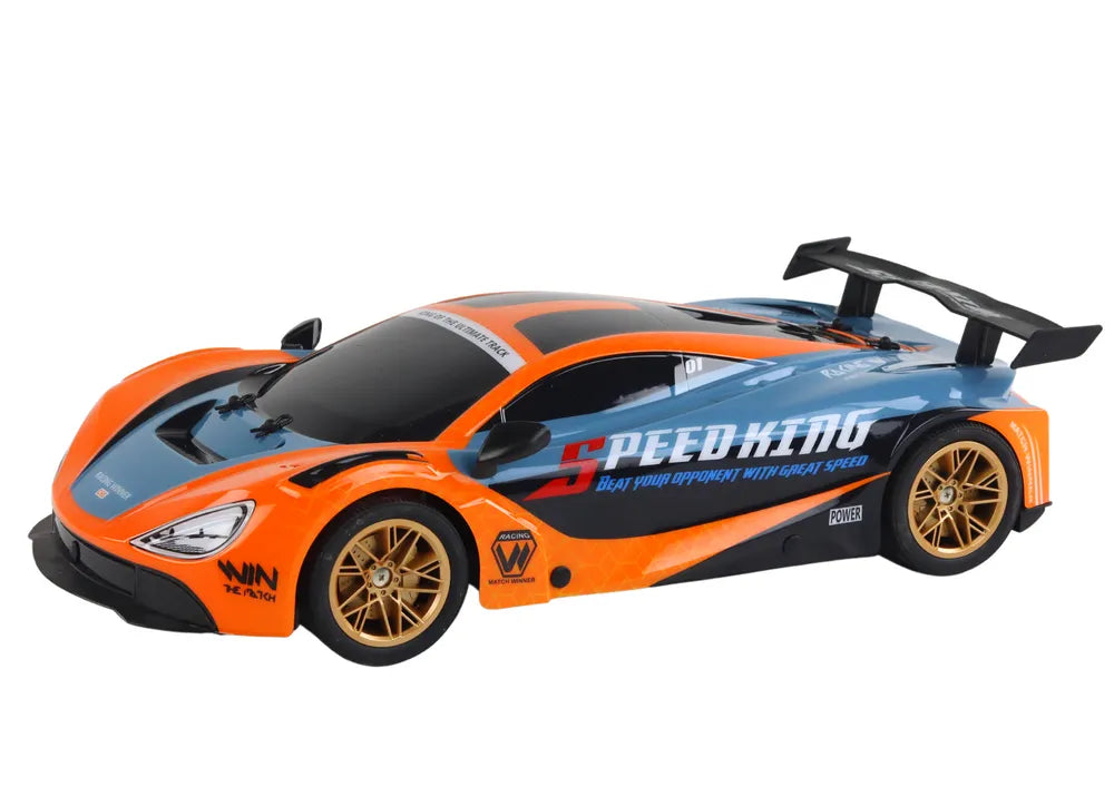 Nuotolinis sportinis automobilis oranžinis