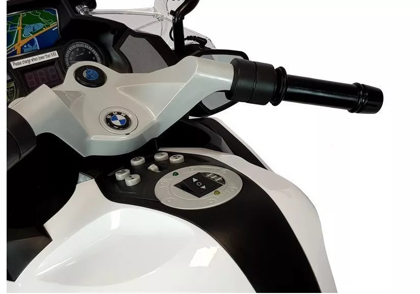 BMW baltas policijos motociklas – elektrinis vaikų motoroleris