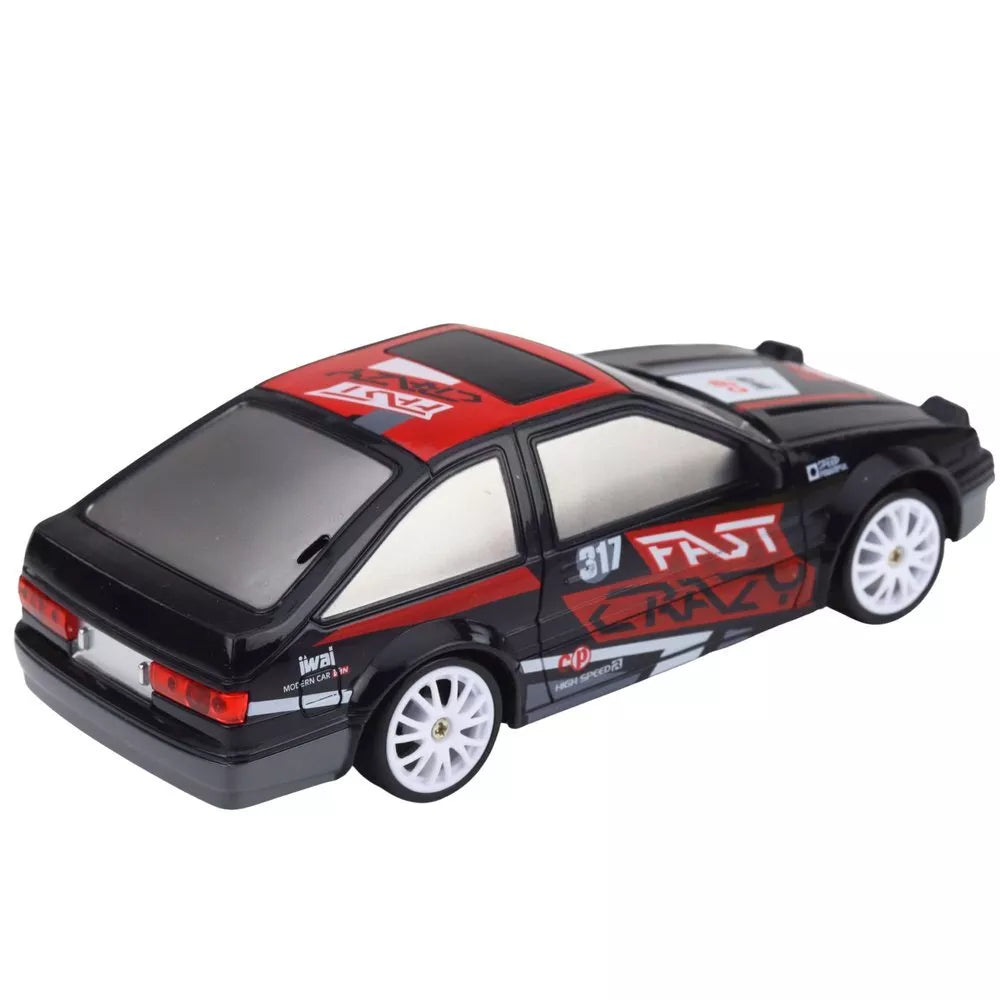 1:24 DRIFT 2.4 GHz nuotoliniu būdu valdomas lenktyninis automobilis