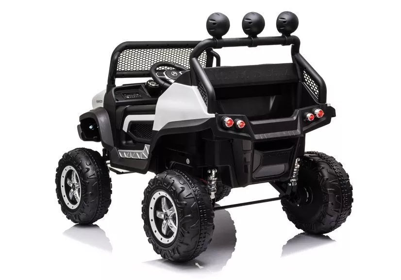 Elektrinis vaikiškas pasivažinėjimo automobilis Mercedes Unimog S, baltas.