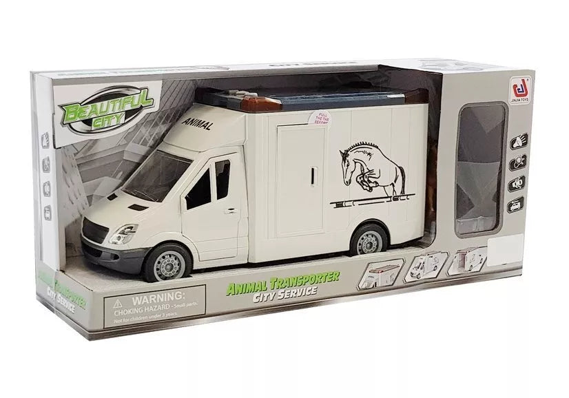 Baltas žaislinis arklių transporterio automobilis su šviesomis, garsais ir arkliuku