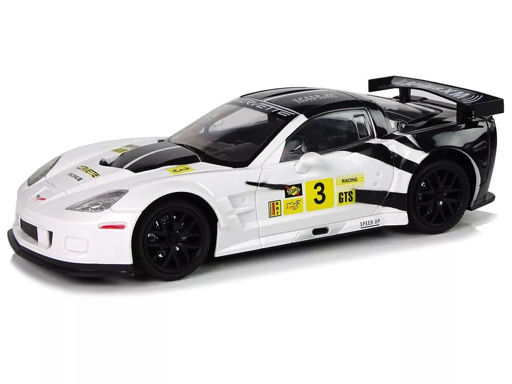 Nuotoliniu būdu valdomas sportinis automobilis Corvette C6.R 1:18, 2.4 GHz – baltas