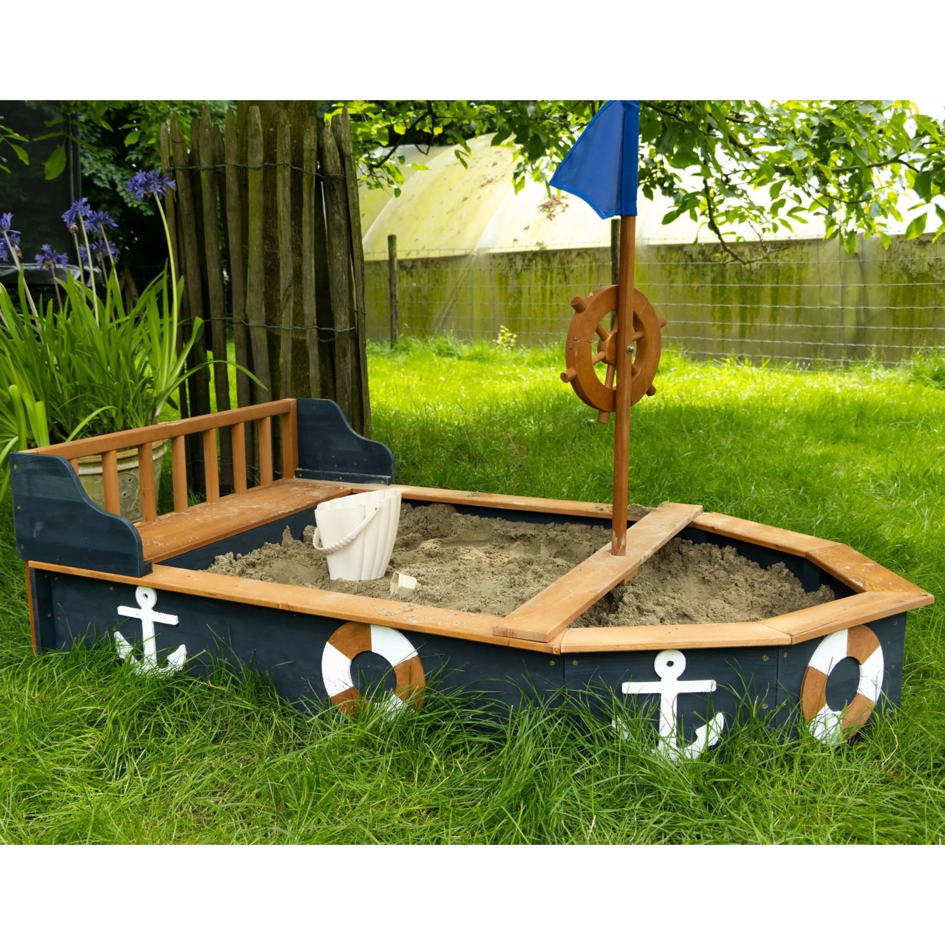 AXI Doris Boat medinė laivo formos smėlio dėžė
