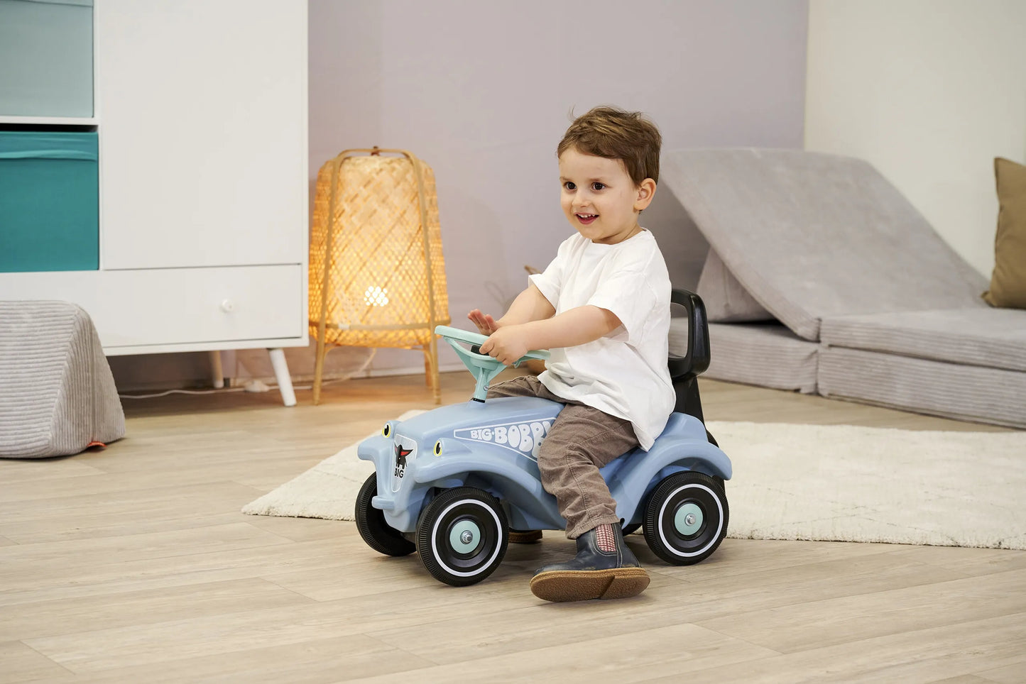 BIG Bobby Car Classic šviesiai mėlyna važiuoklė su stumduku