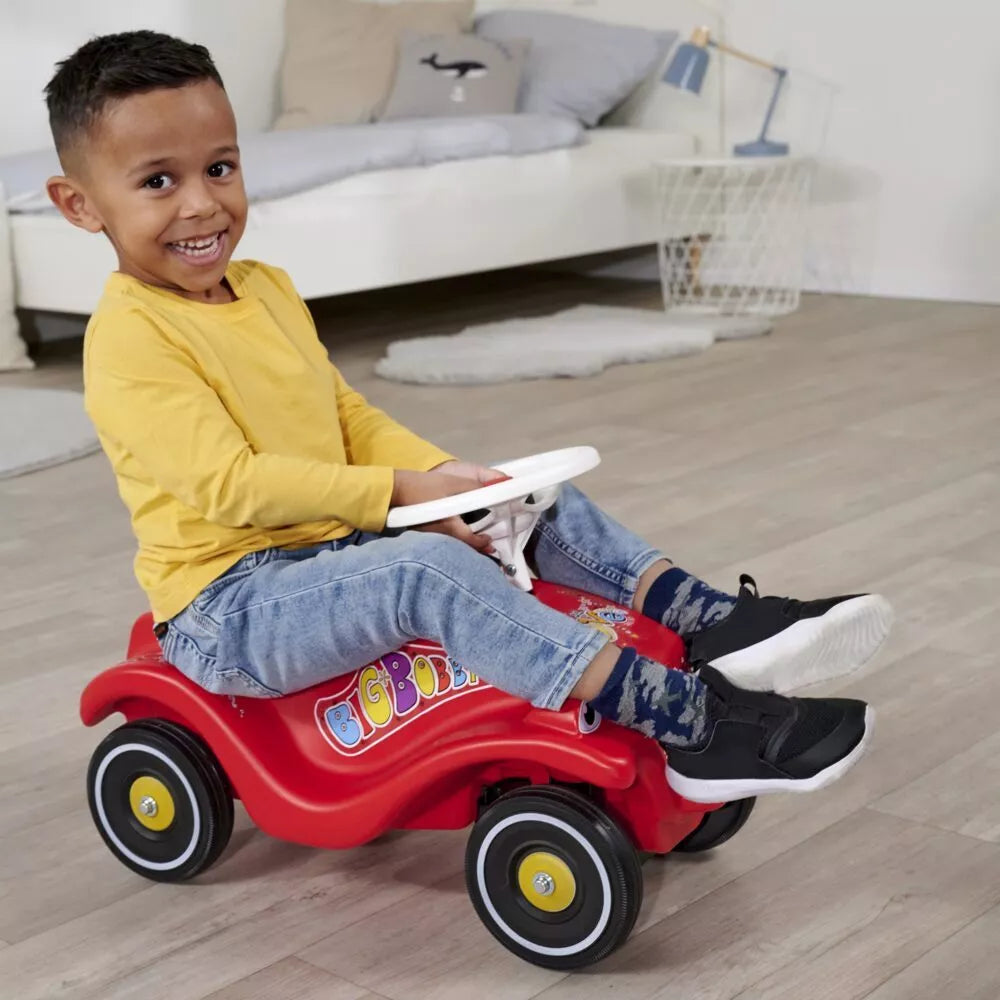 Paspiriama mašina – raudona