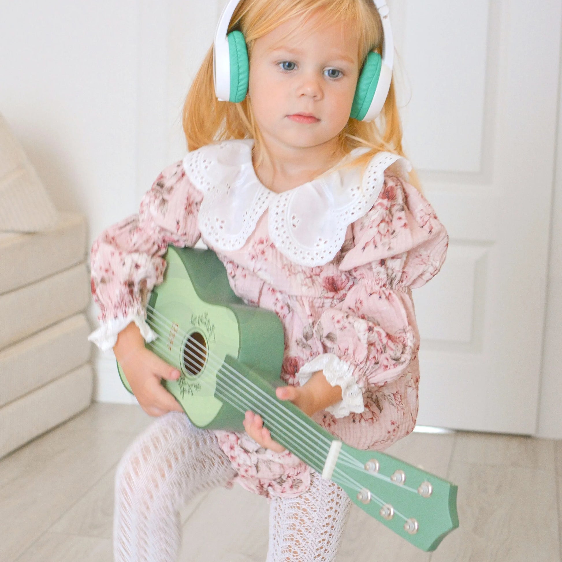 Classic World medinė gitara „Vintage“