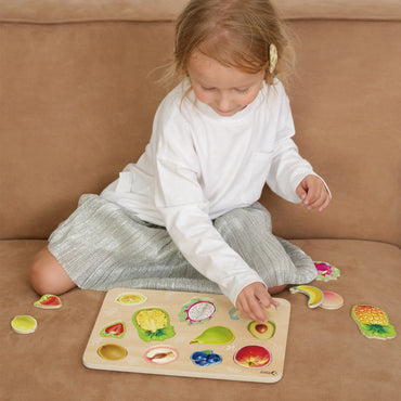 Classic World medinė Montessori vaisių dėlionė