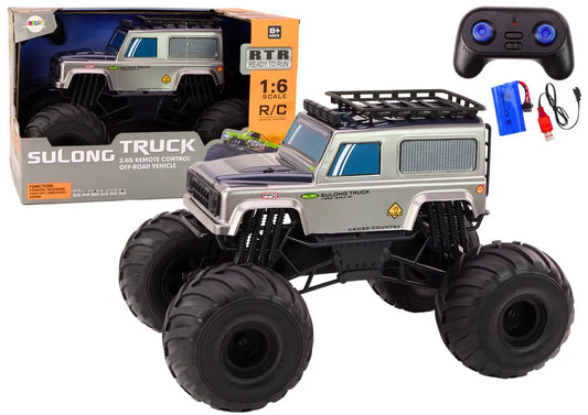 Didelis RC bekelės visureigis 1:6 su guminiais ratais, garsais ir 2.4G valdymu