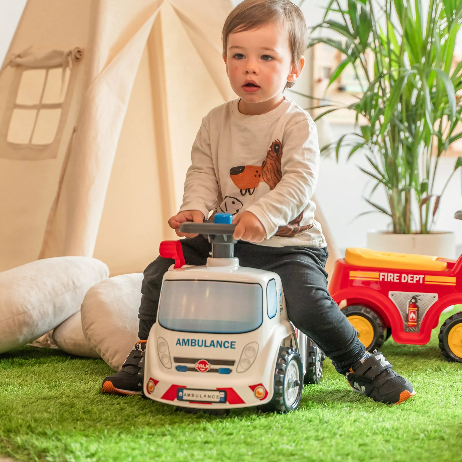 Falk greitosios pagalbos automobilis