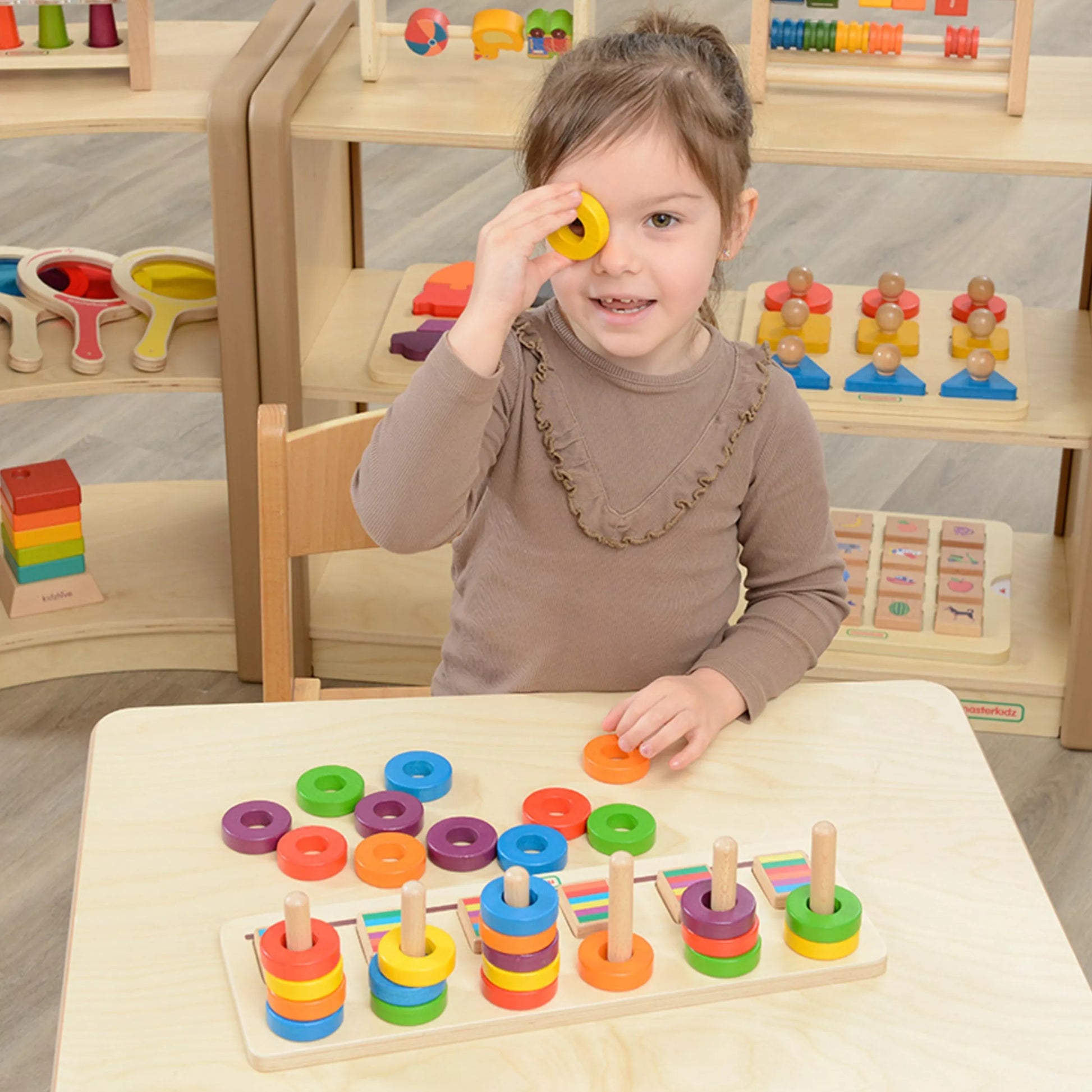MASTERKIDZ Montessori skaičiavimo ir spalvų rūšiuoklis