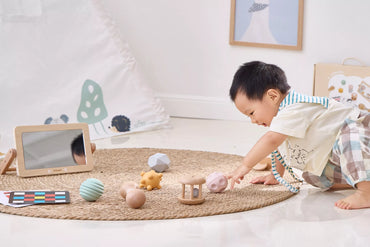 Lavinančių žaislų dėžutė nuo 6 mėnesių iki 12 mėnesių