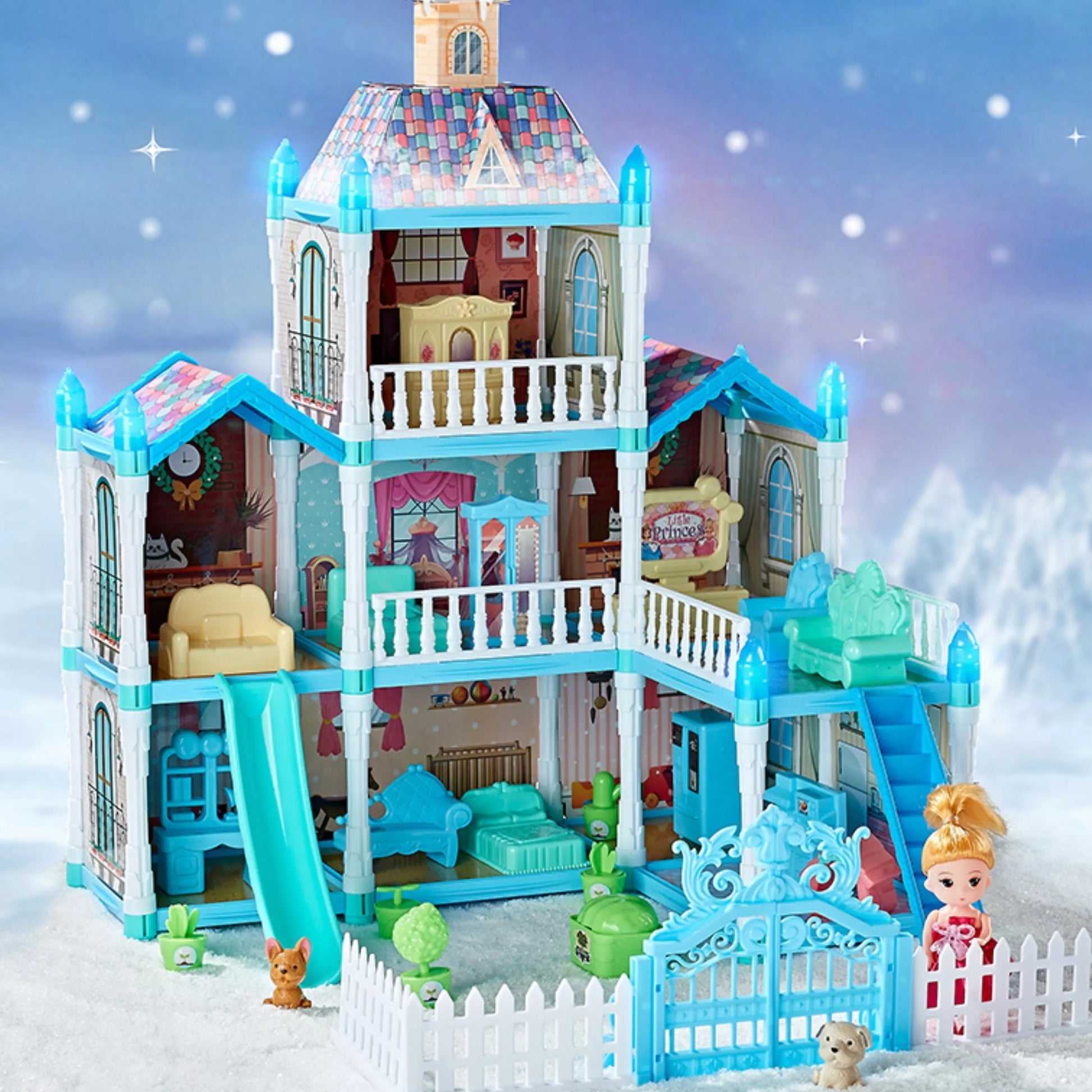 WOOPIE lėlių namelio žiemos sodas su aksesuarais ir lėlėmis, apšviestas.