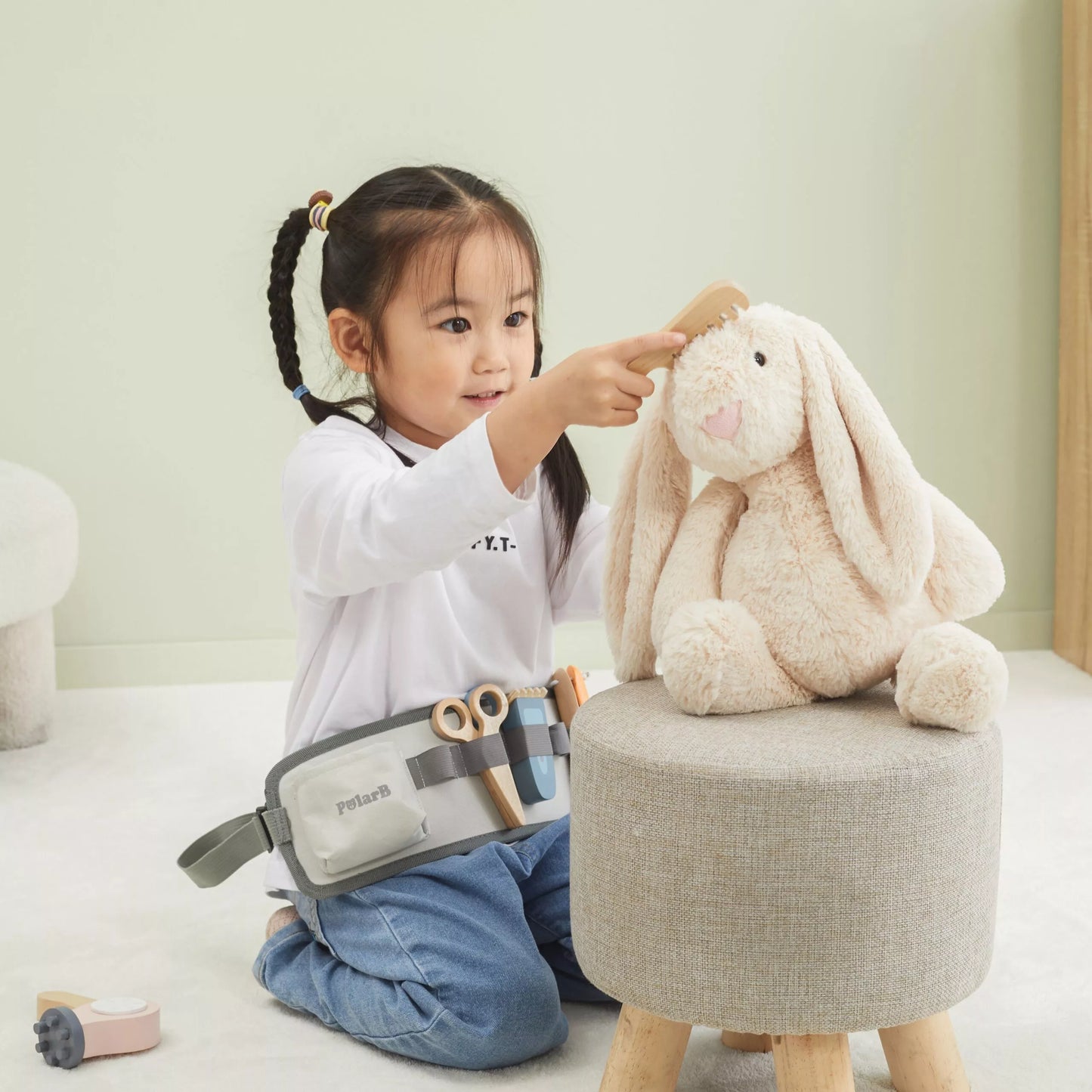 Medinis kirpyklų diržo komplektas su įrankiais