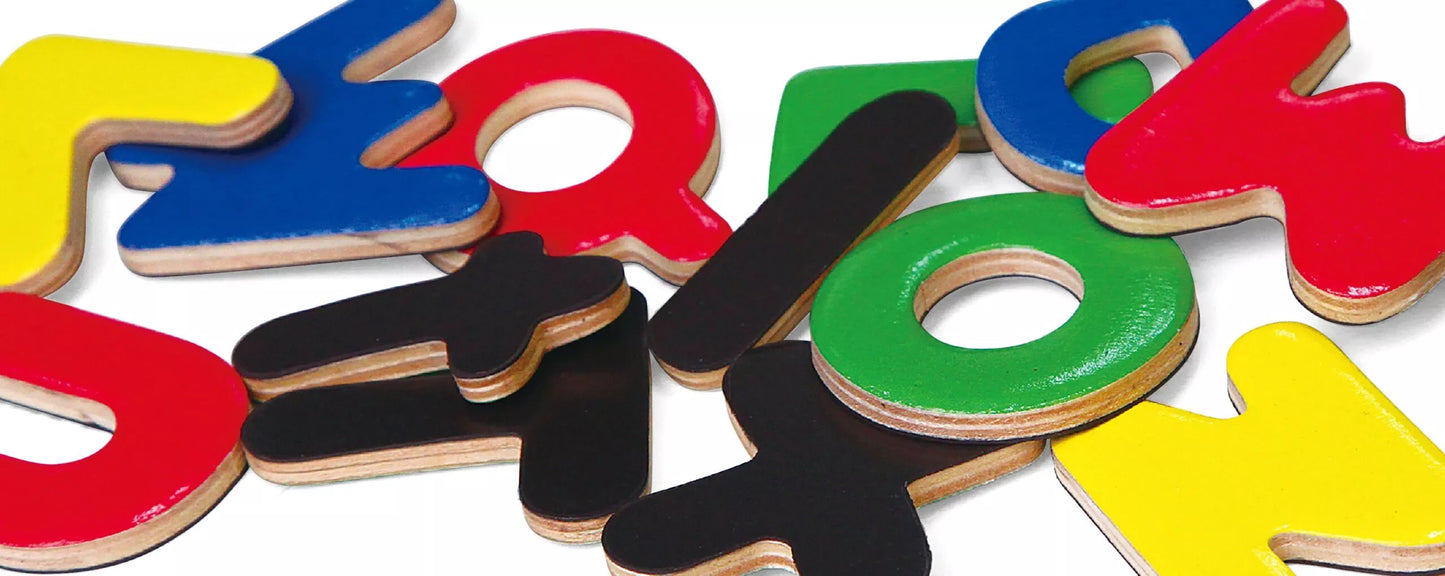 VIGA mediniai magnetiniai raidžių magnetai, skirti išmokti rašyti