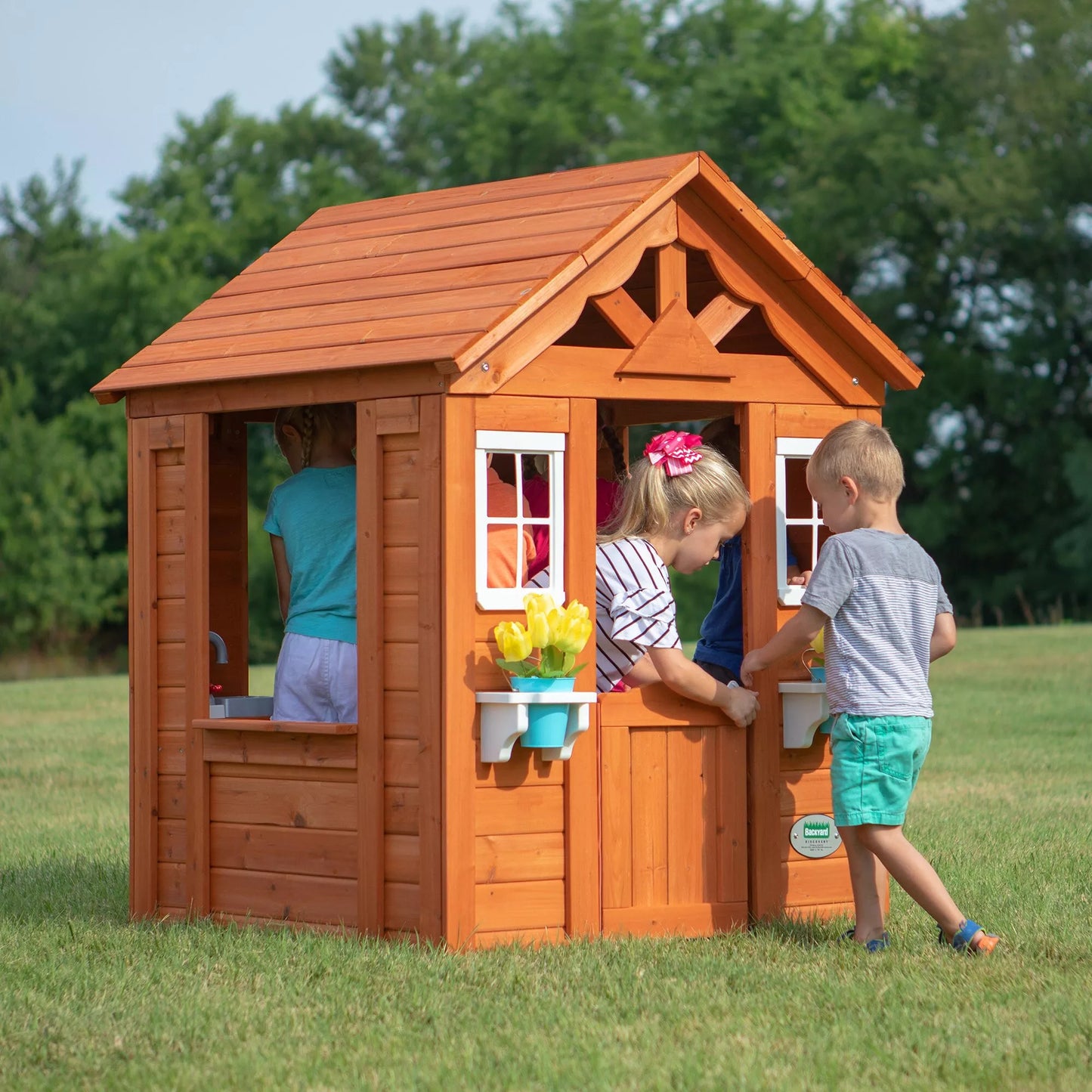 BACKYARD DISCOVERY medinis vaikų sodo namelis – Timberlake modelis