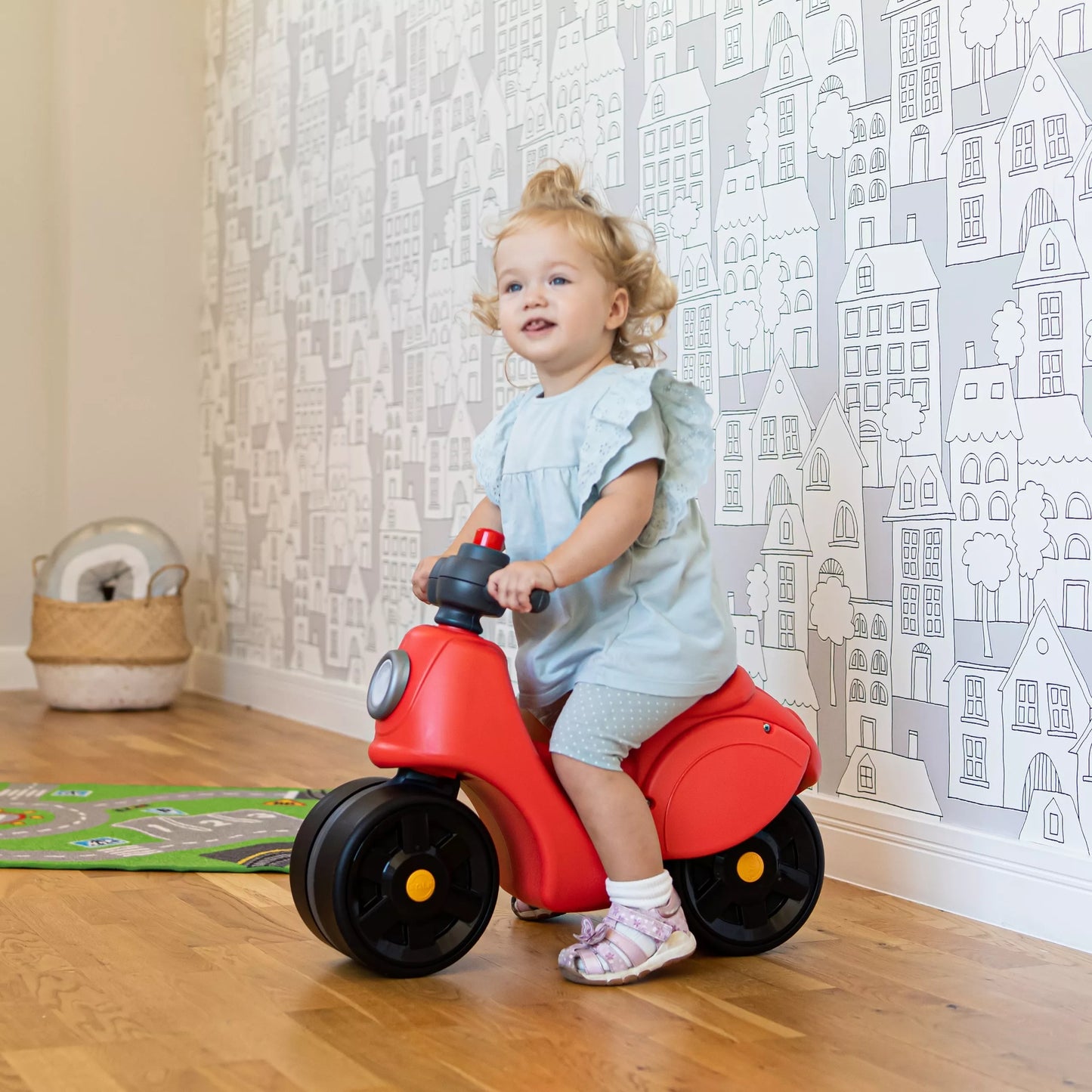 FALK paspirtukas „Strada Scooter“ su raudonomis tyliomis padangomis