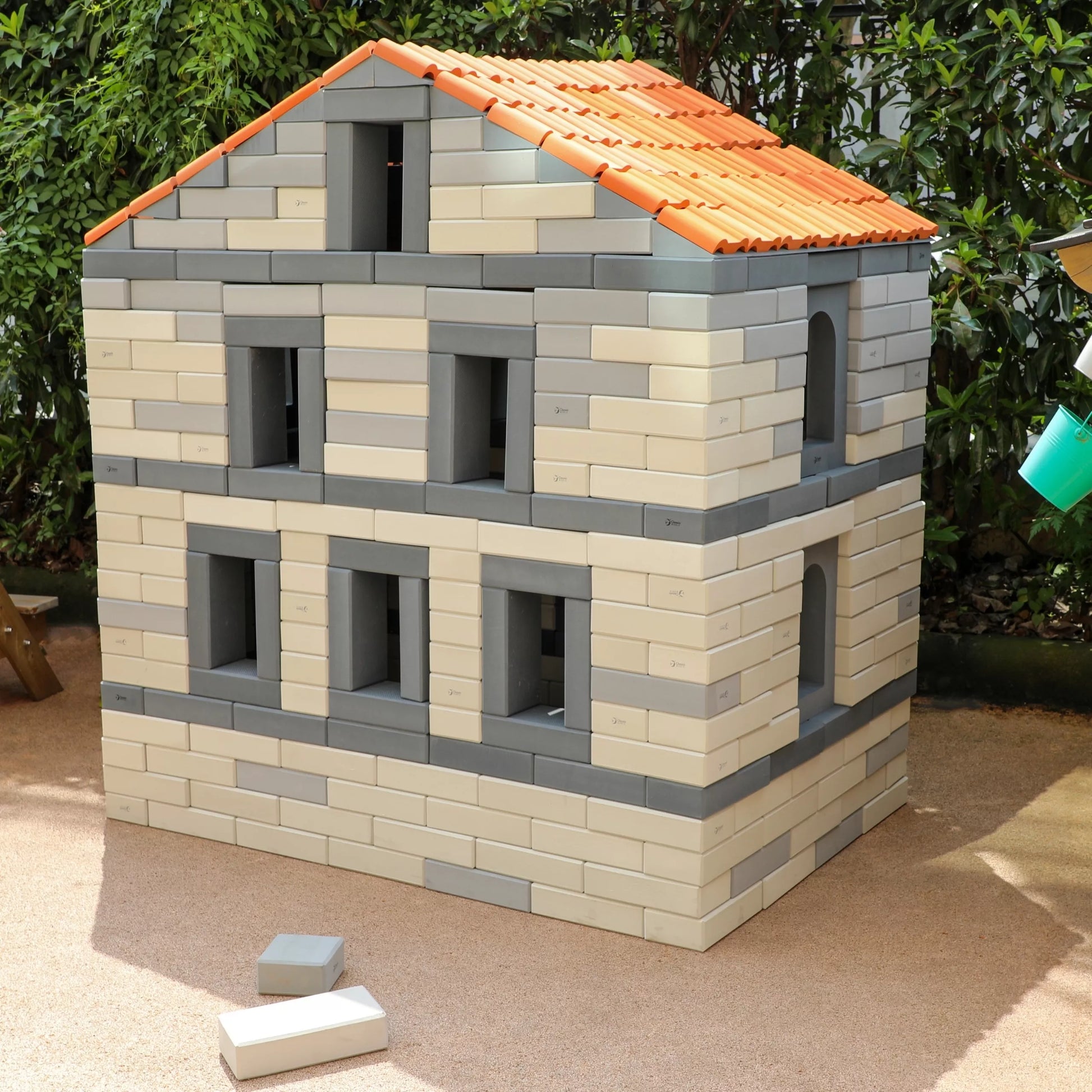 CLASSIC WORLD EDU Mega Soft EVA putplasčio statybiniai blokeliai – surenkamas stogas