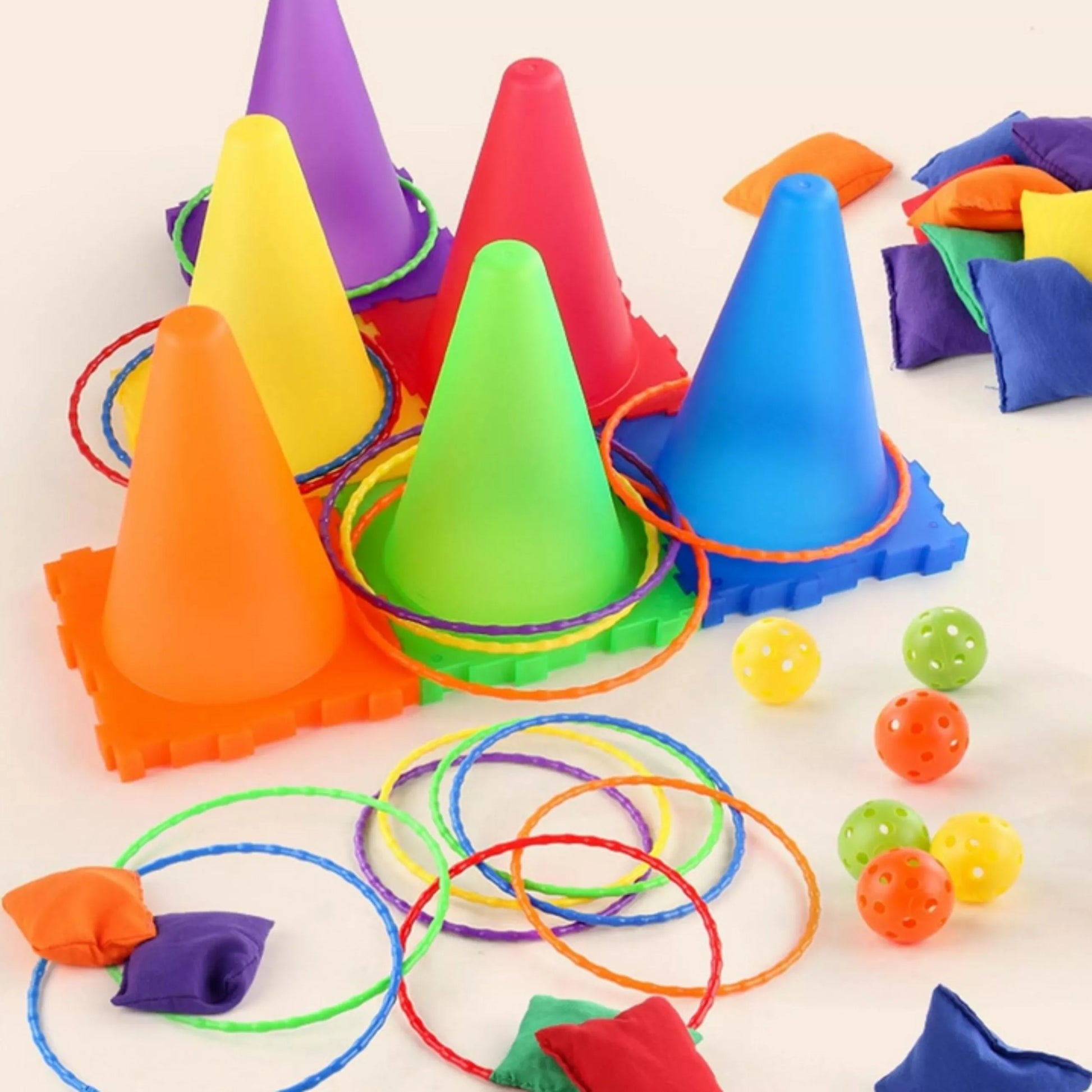 WOOPIE sodo žaidimų rinkinys 3in1 Mėtymo į taikinį kūgių lankai maišeliuose 30 vnt.