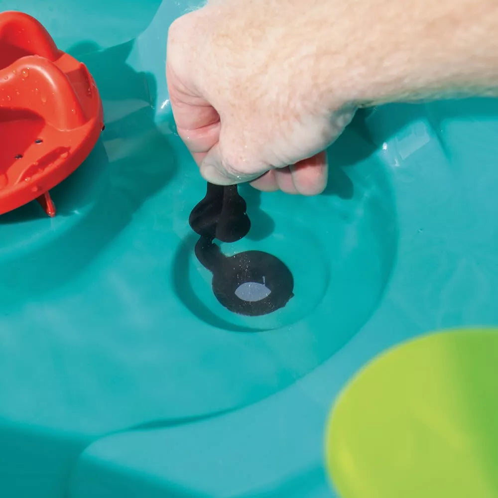 Step2 „Splish Splash Seas“ vandens stalas su sala ir priedais.