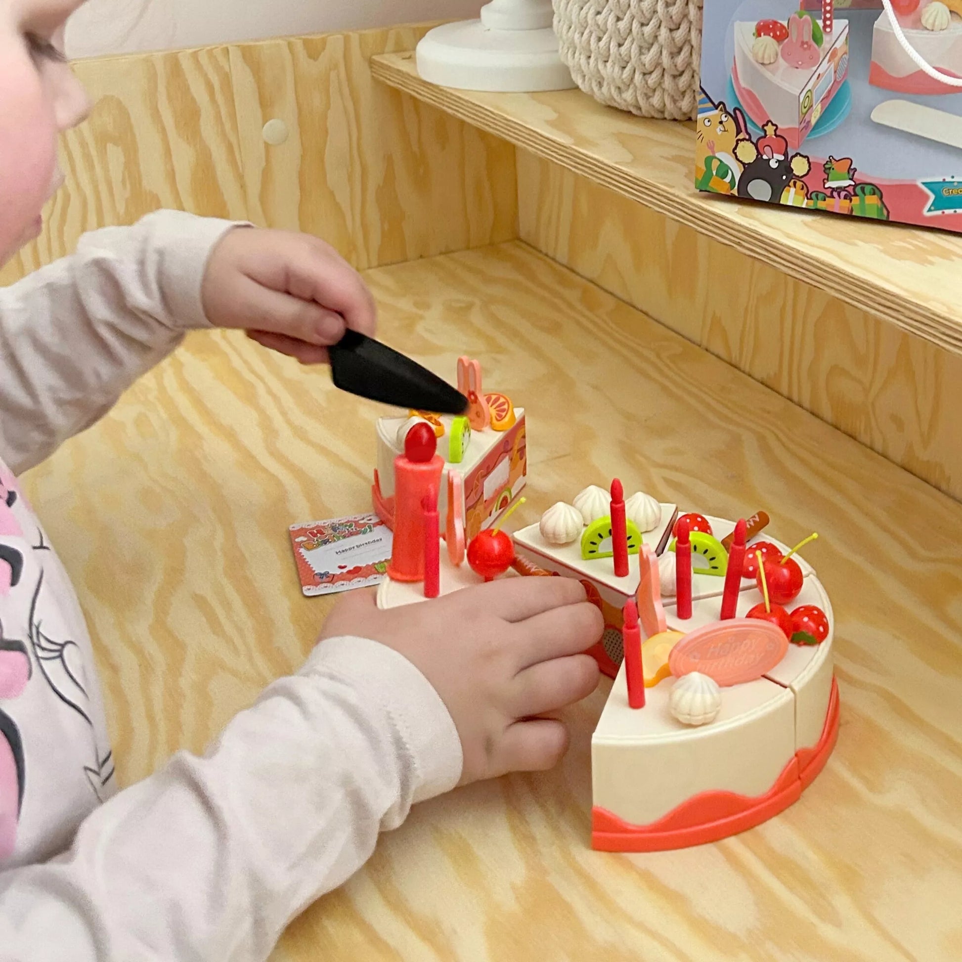 WOOPIE gimtadienio tortas pjaustymui su žvakėmiu „Velcro“, vaisiai, 40 vnt.