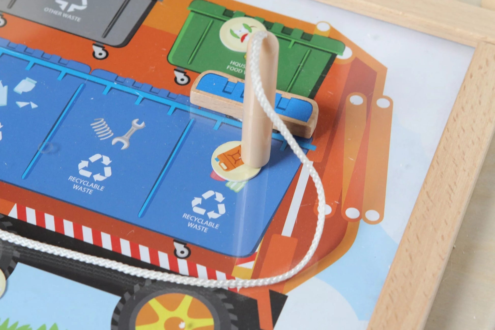 Montessori atliekų rūšiavimo mokymasis