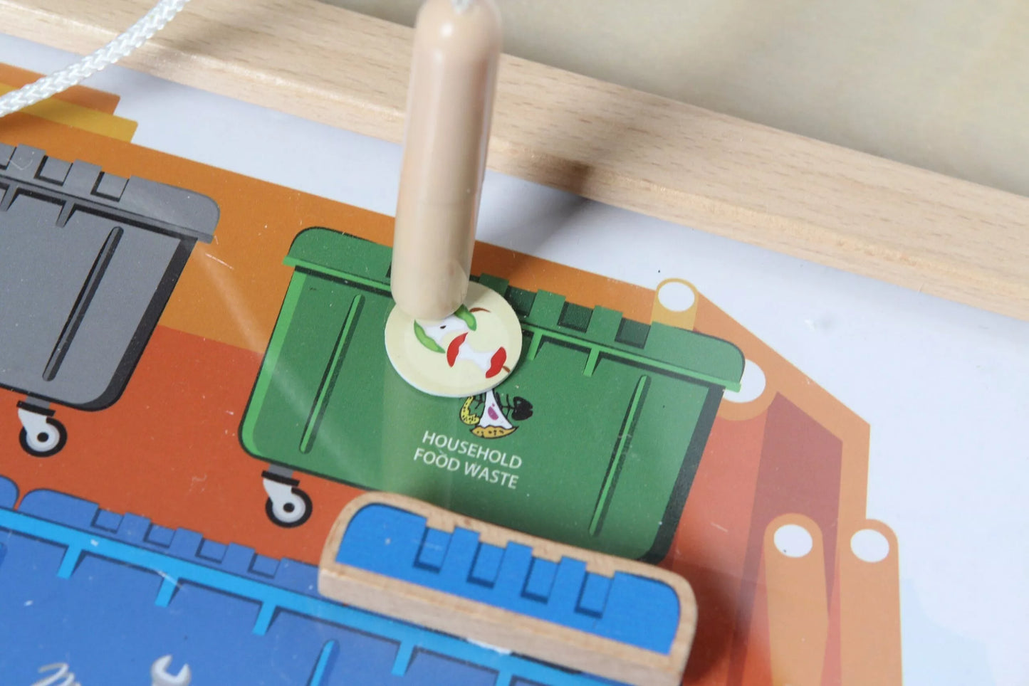 Montessori atliekų rūšiavimo mokymasis