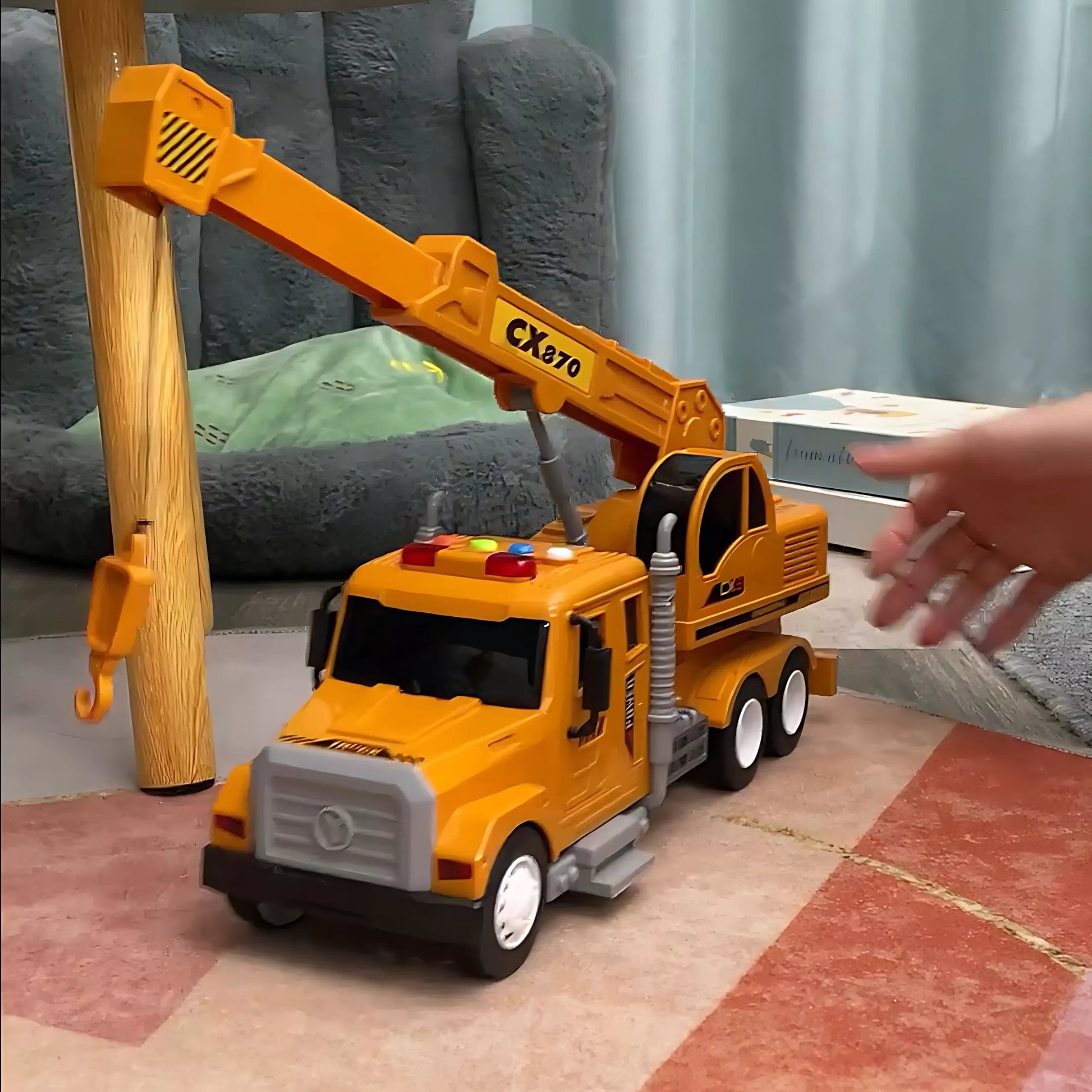 WOOPIE interaktyvus kranas su judančiu kablio tipo sunkvežimiu 1:14