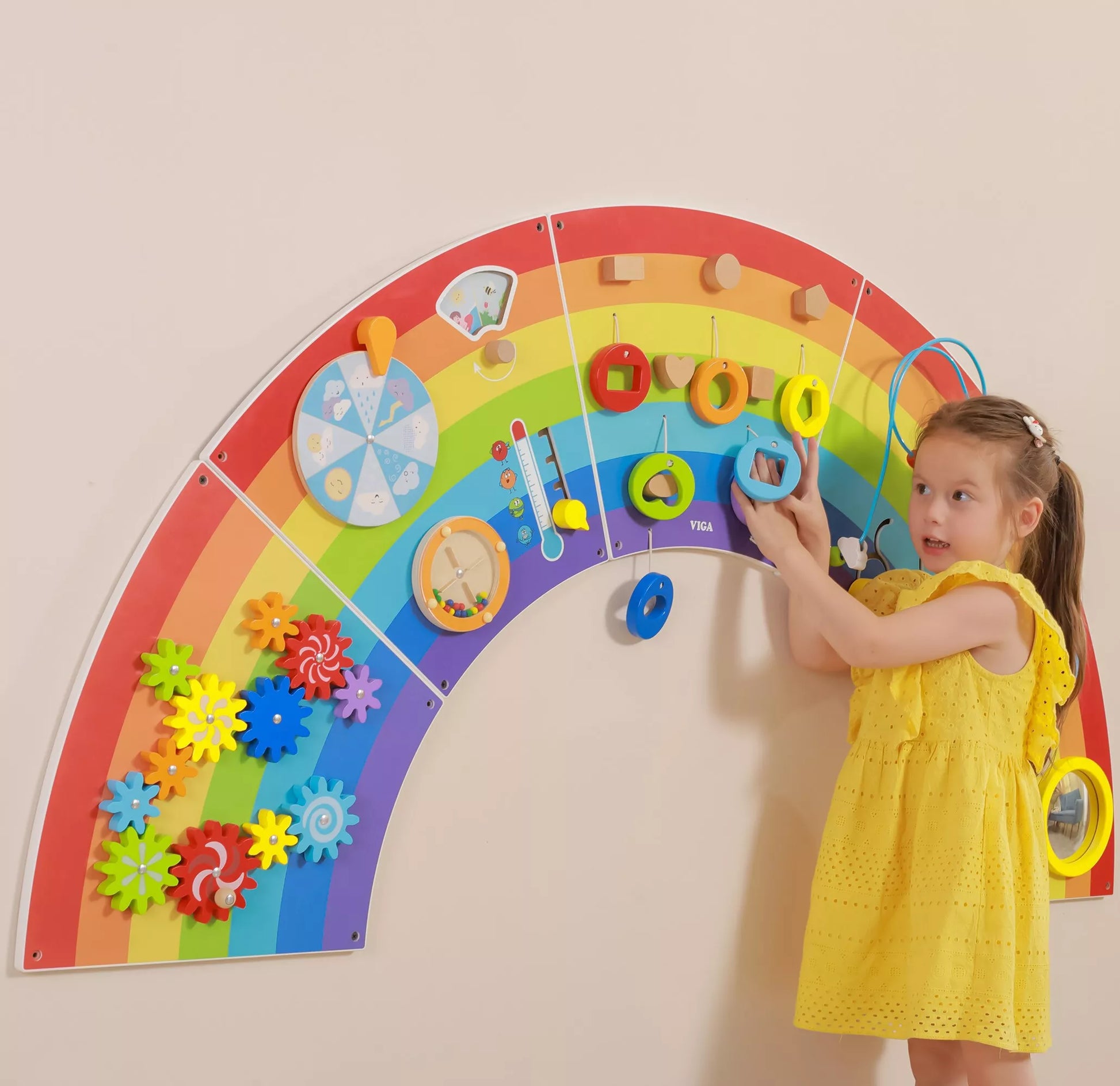 VIGA medinė sensorinė-manipuliacinė lenta EDU Vaivorykštė