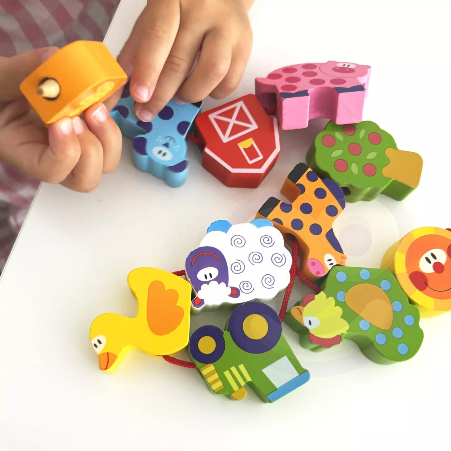 Medinės verimo kaladėlės gyvūnai