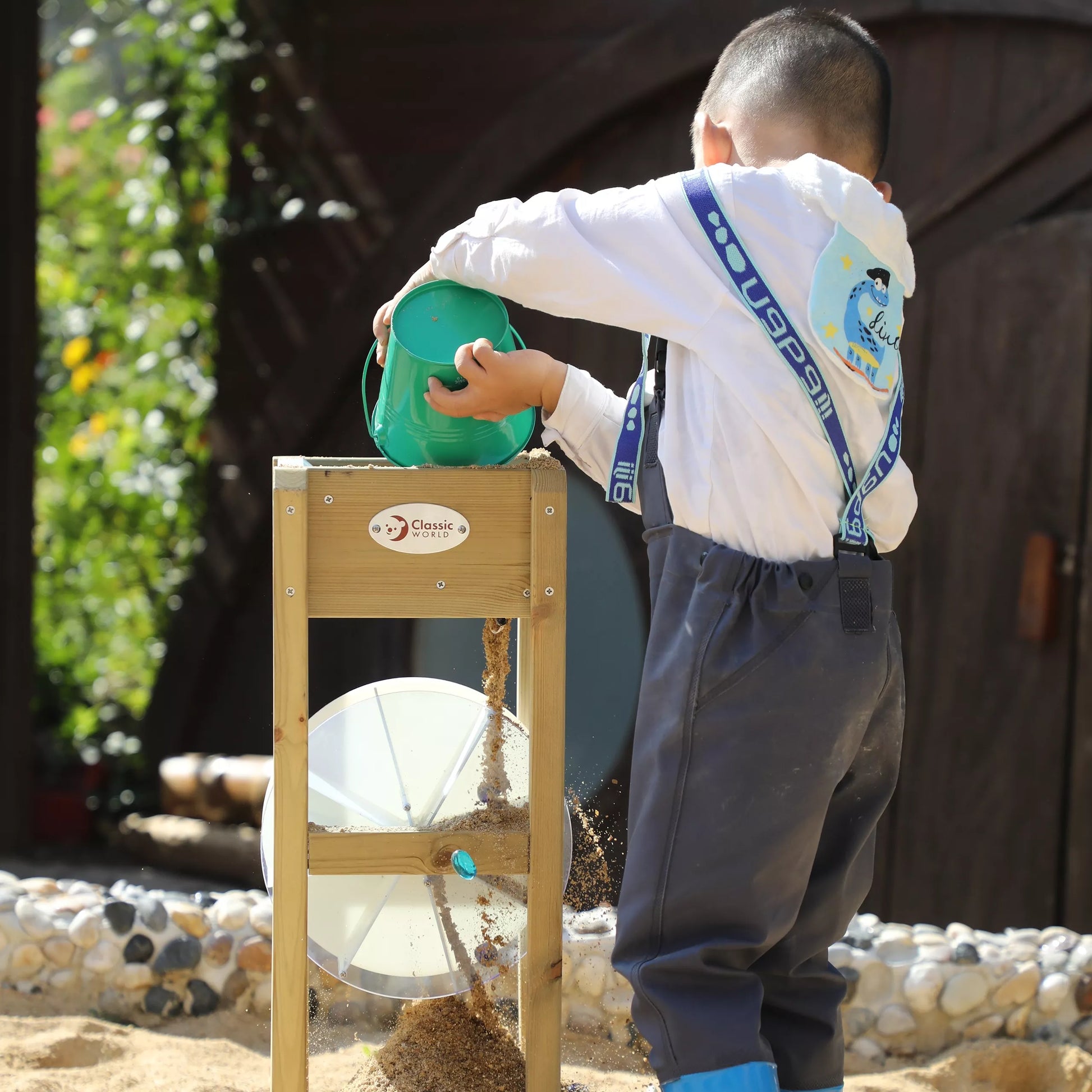 Smėlio dėžės žaislas – smėlio malūnas