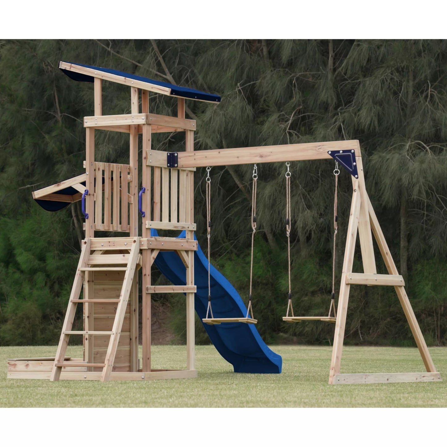 AXI medinės didelės žaidimų aikštelės sūpynės, čiuožykla ir smėlio dėžė