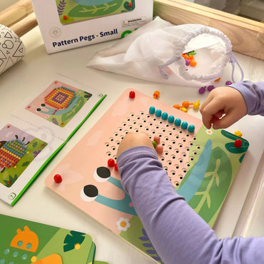 TOOKY TOY dėlionė su kaiščiais ir lipimo detalėmis