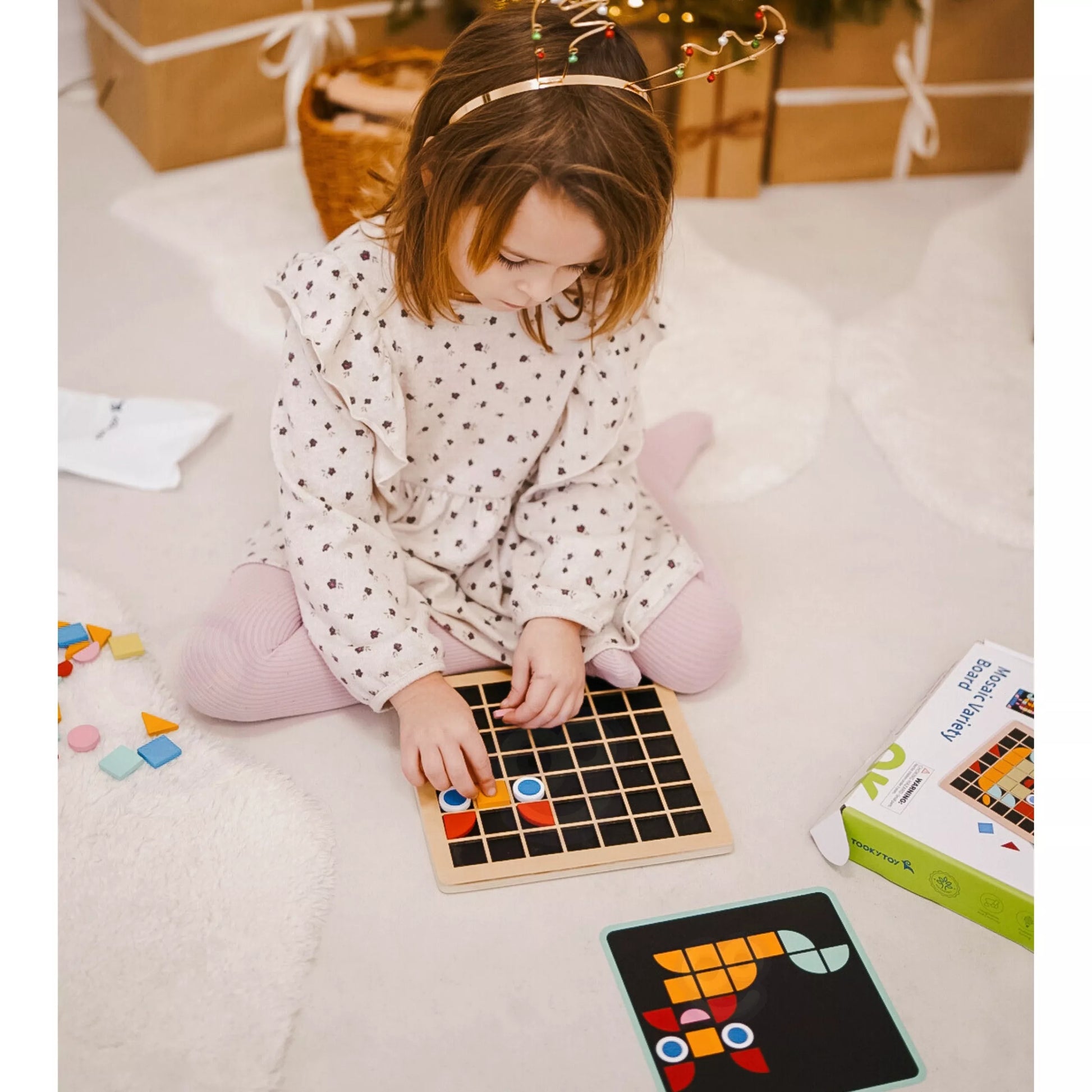 TOOKY TOY medinė mozaika – Montessori dėlionė