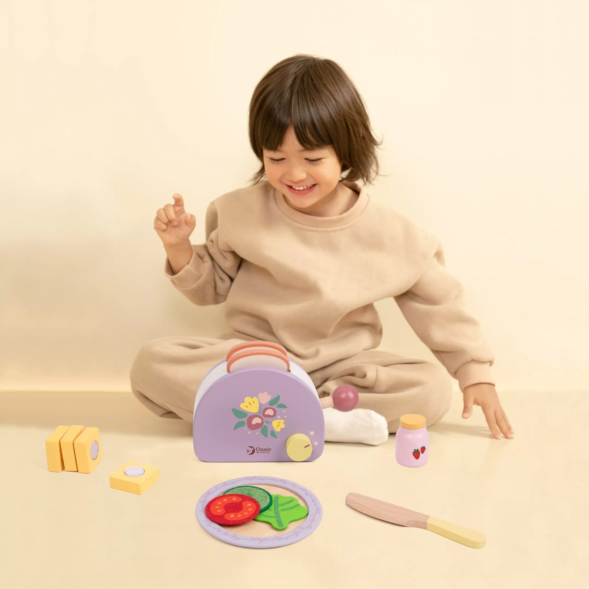 CLASSIC WORLD Medinis pusryčių skrudintuvas su priedais 13 vnt.