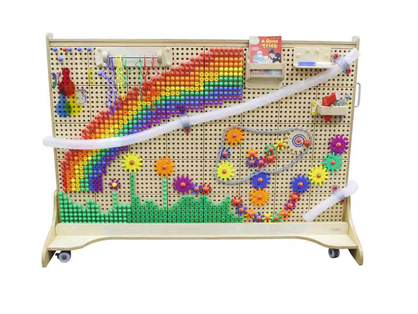 MASTERKIDZ STEM Manipulation Board – mobilus edukacinis manipuliacijų stendas su perforuota sienele