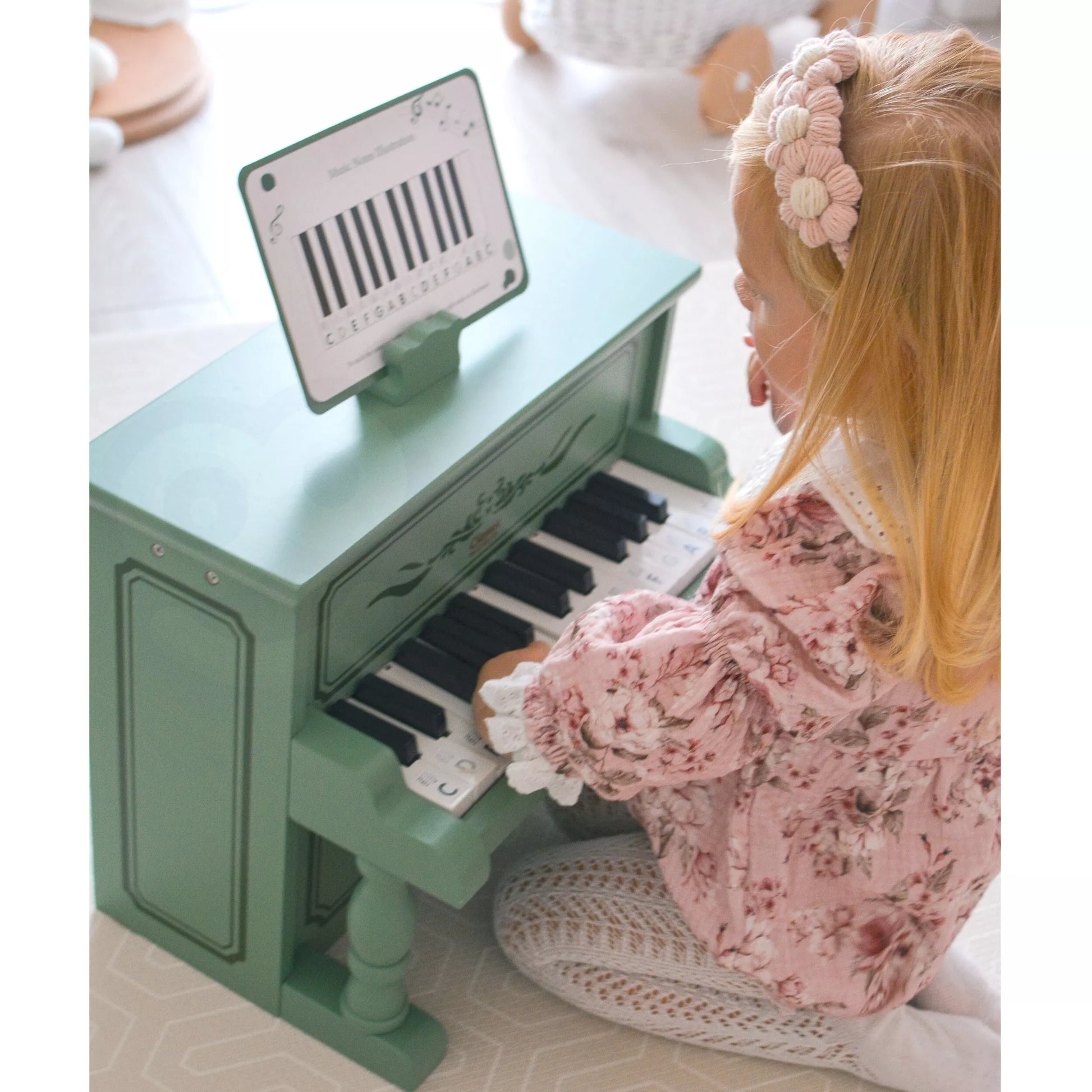 Classic World žalias medinis pianinas