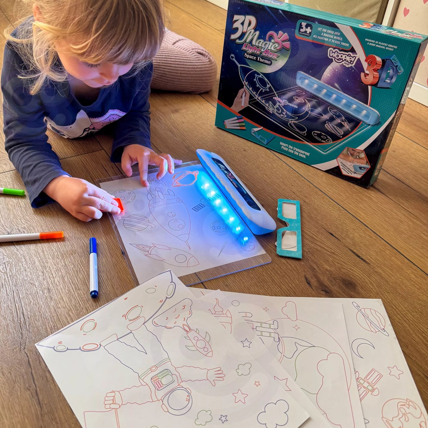 Woopie Cosmic Light Board – šviečianti kūrybos galaktika jūsų vaikui