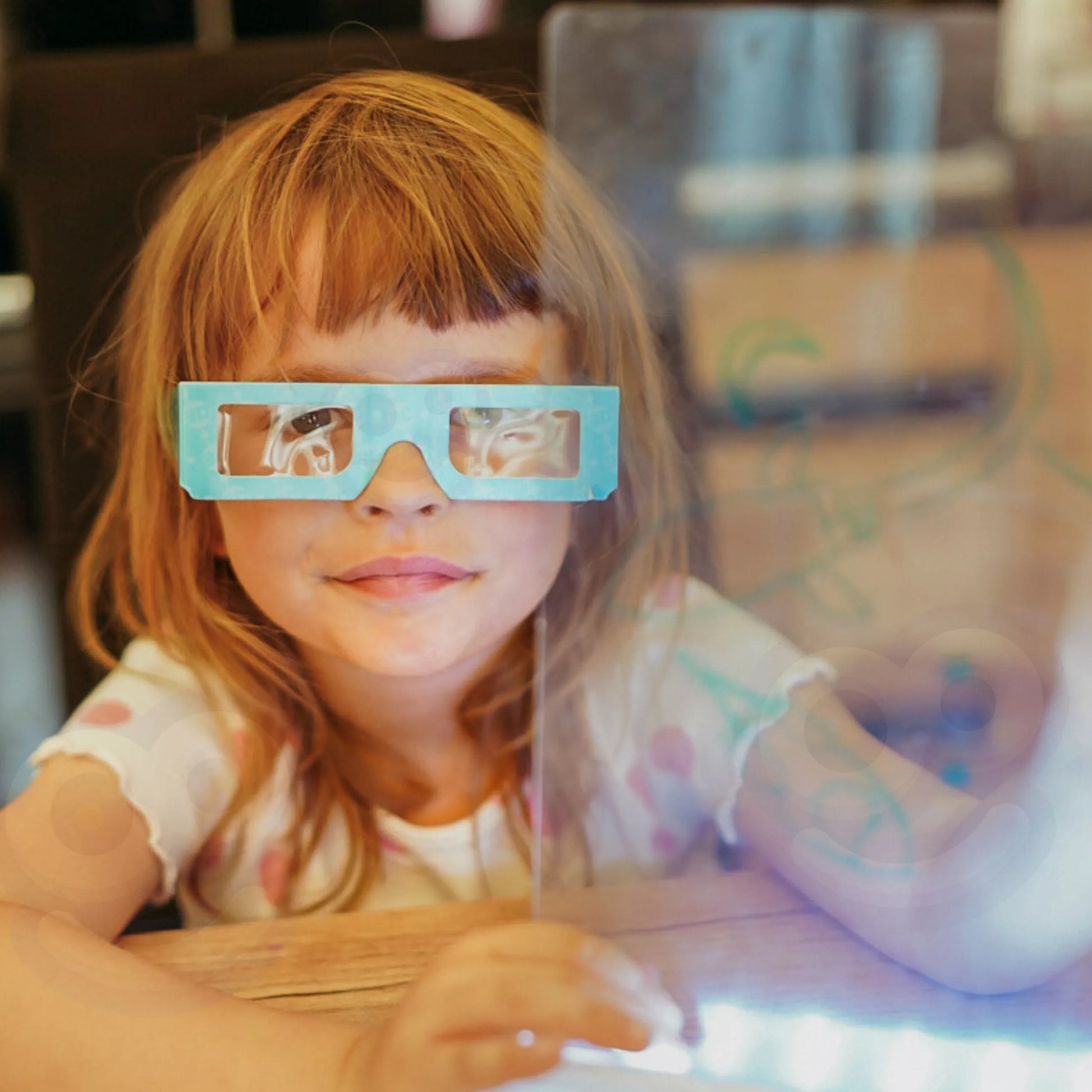 Woopie Cosmic Light Board – šviečianti kūrybos galaktika jūsų vaikui