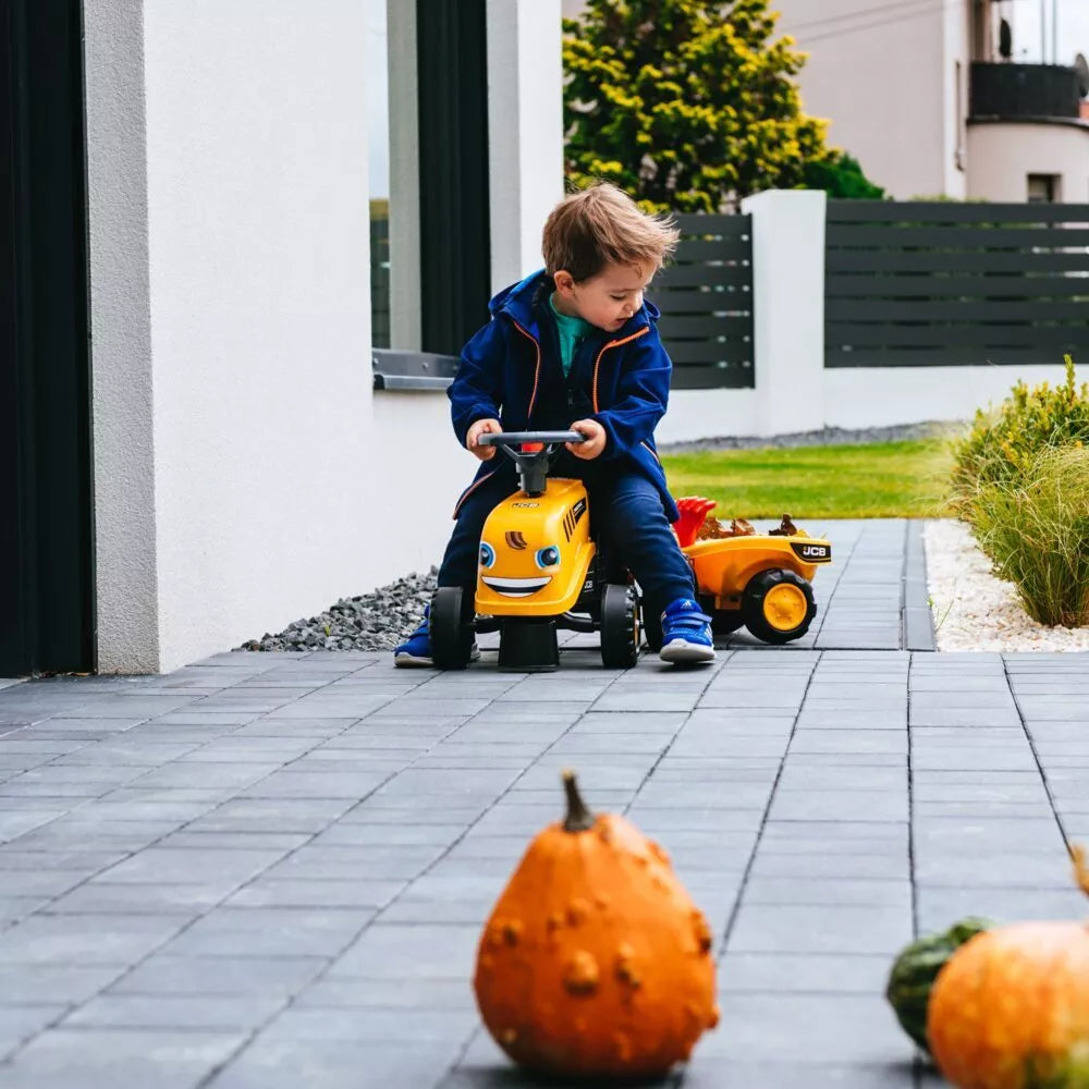 FALK Traktorius su priekaba nuo 1 metų