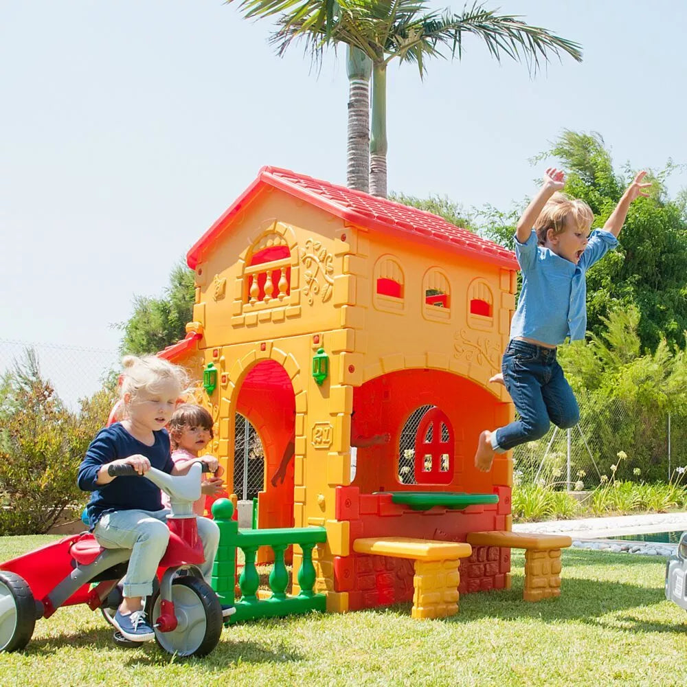 Sodo namelis su stalu ir kėdėmis – Super Vila