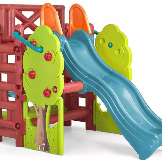 _Žaidimų aikštelė su čiuožykla ir mediniu stalu